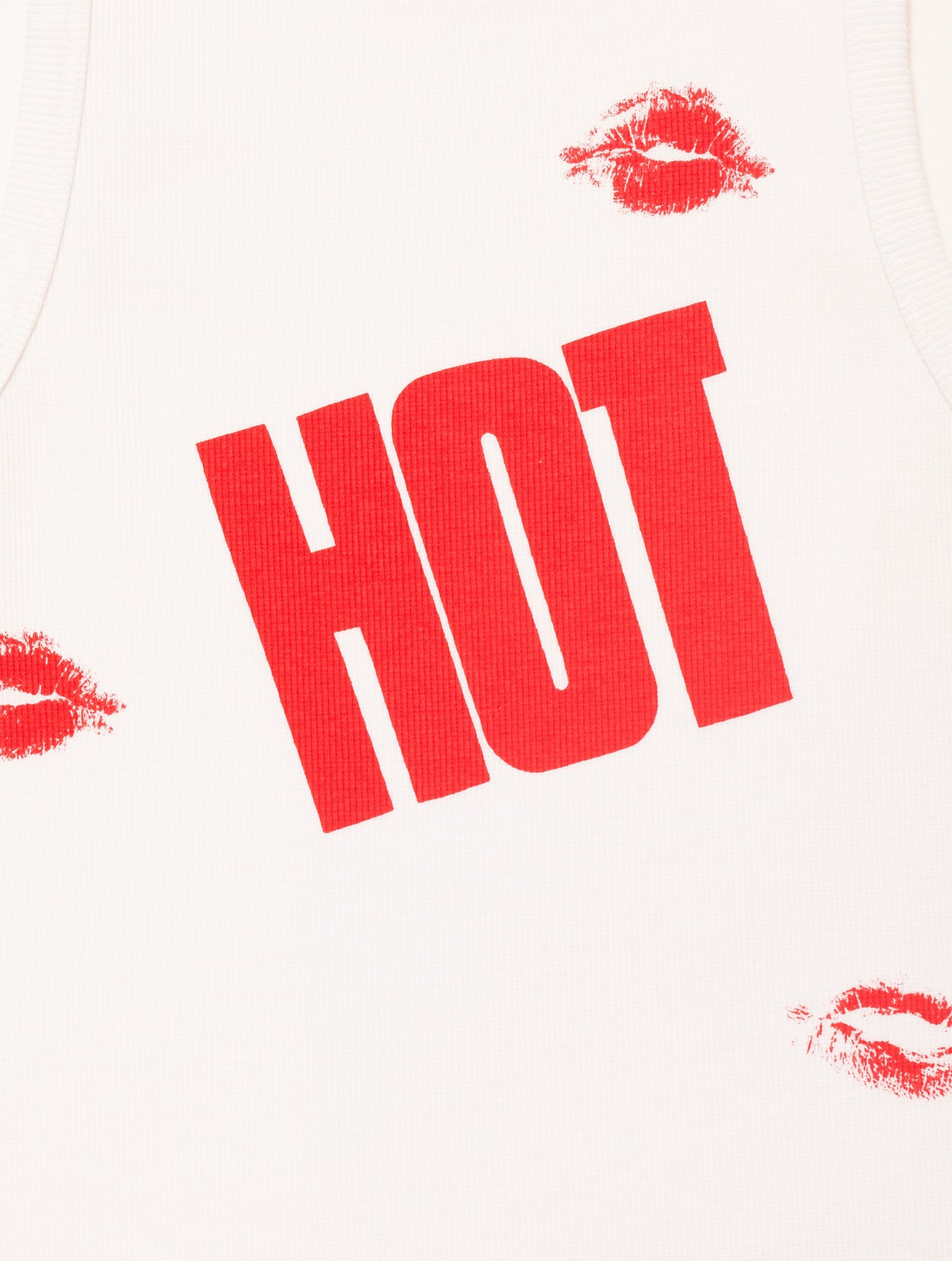Kiss Me I'm Hot