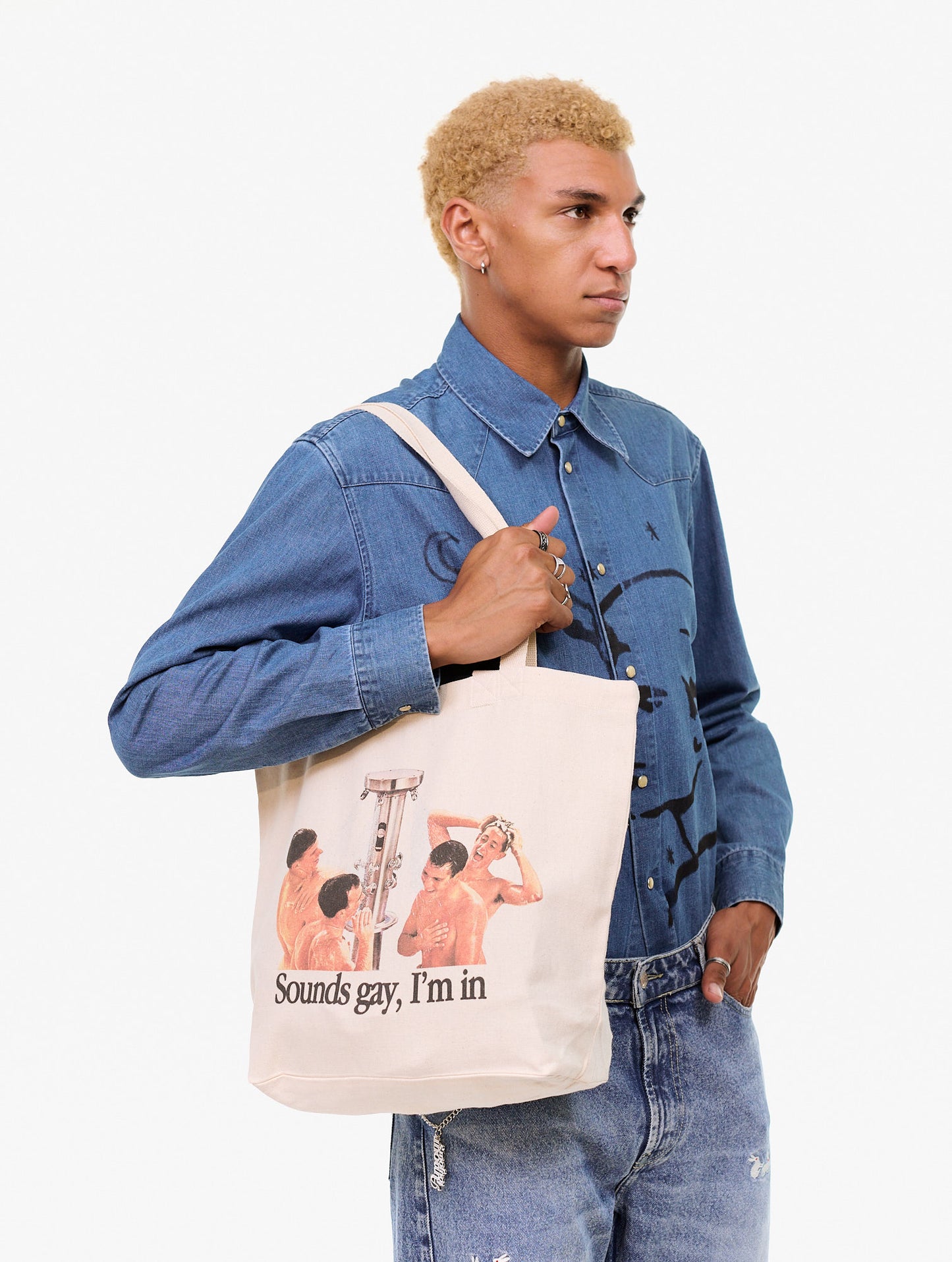 Tote-ally Gay