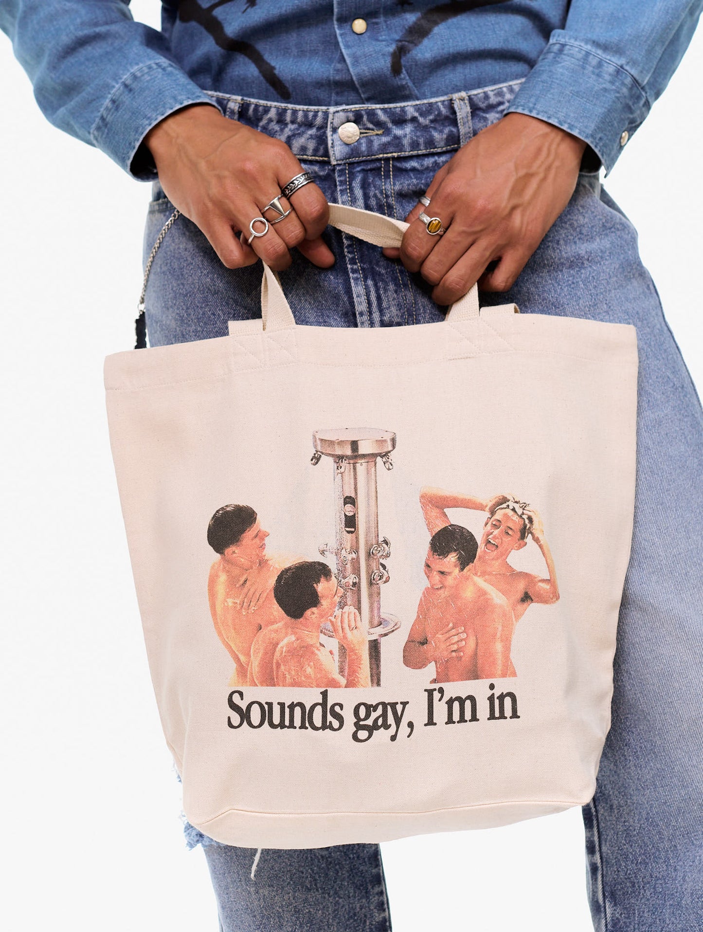 Tote-ally Gay